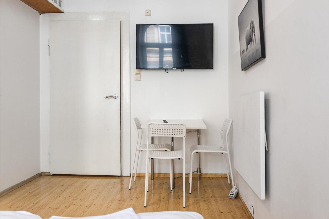 Attractive Apartment Near Wiener Stadthalle Dış mekan fotoğraf